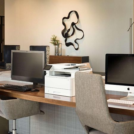 Embassy Suites Amarillo Downtown Ngoại thất bức ảnh