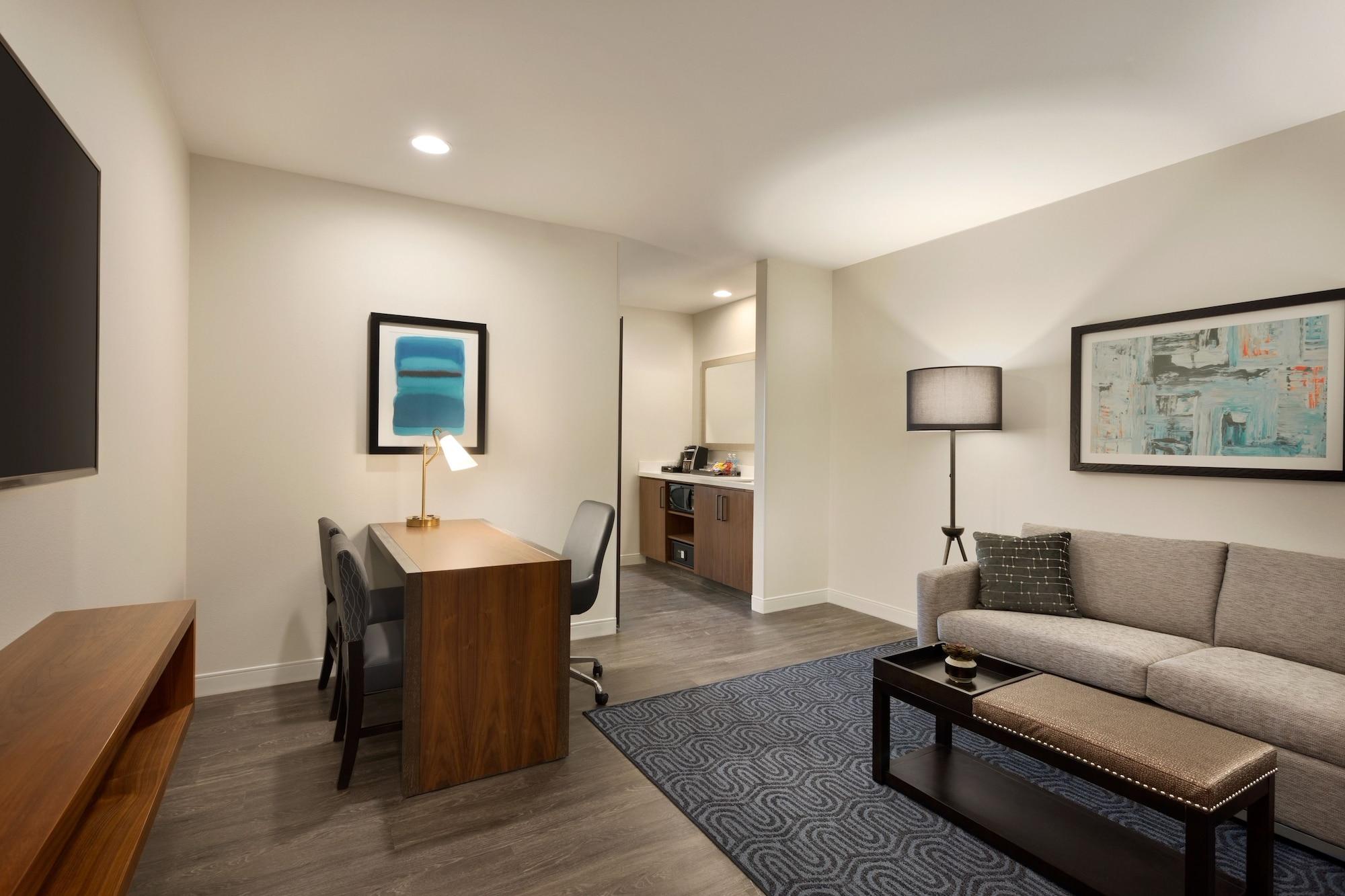 Embassy Suites Amarillo Downtown Ngoại thất bức ảnh