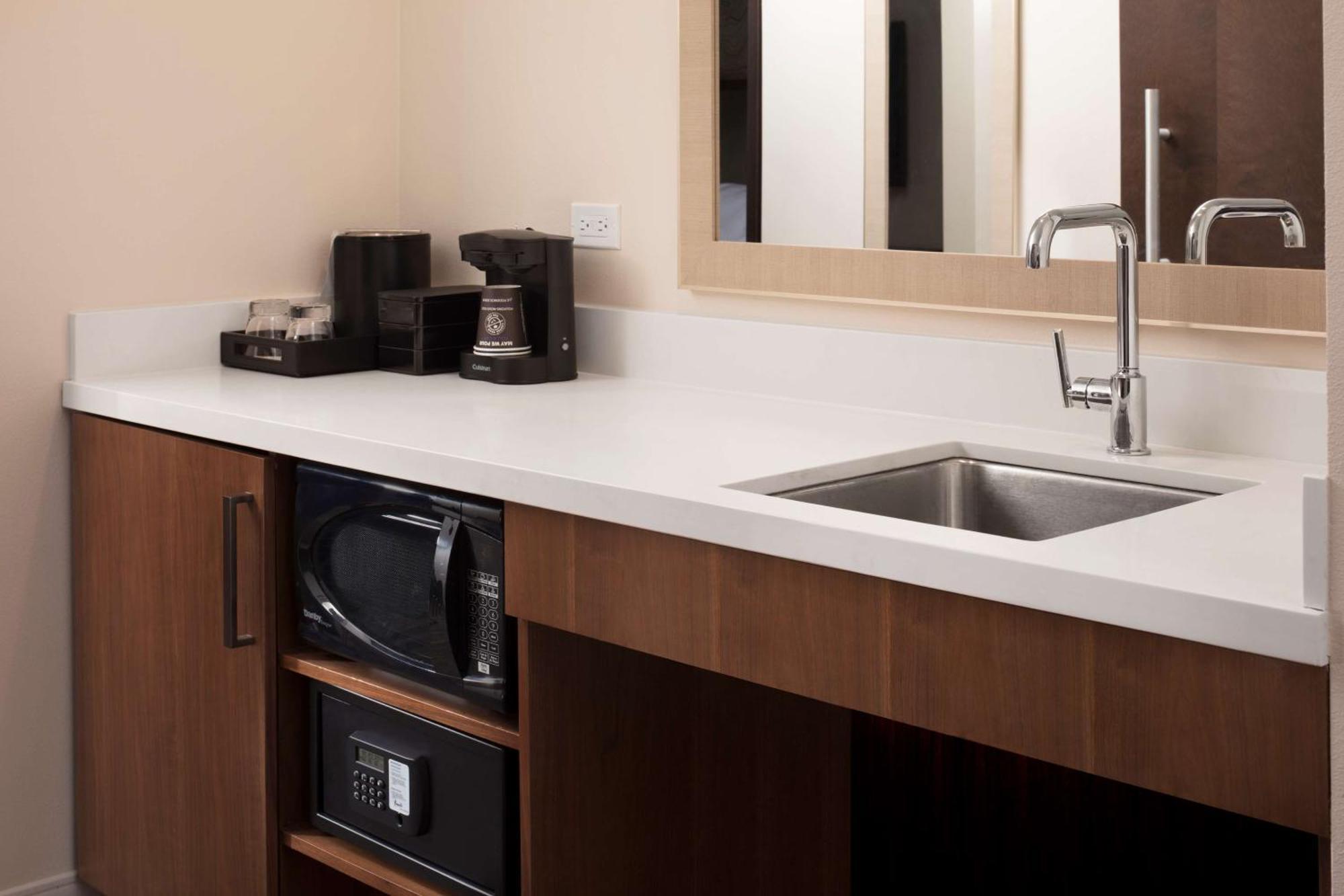 Embassy Suites Amarillo Downtown Ngoại thất bức ảnh