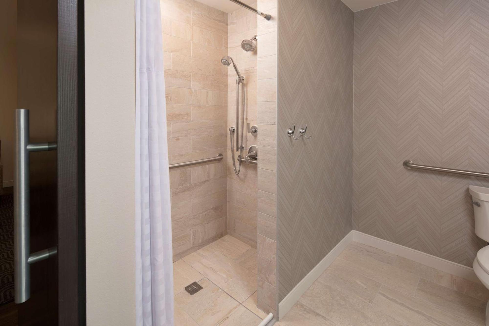 Embassy Suites Amarillo Downtown Ngoại thất bức ảnh